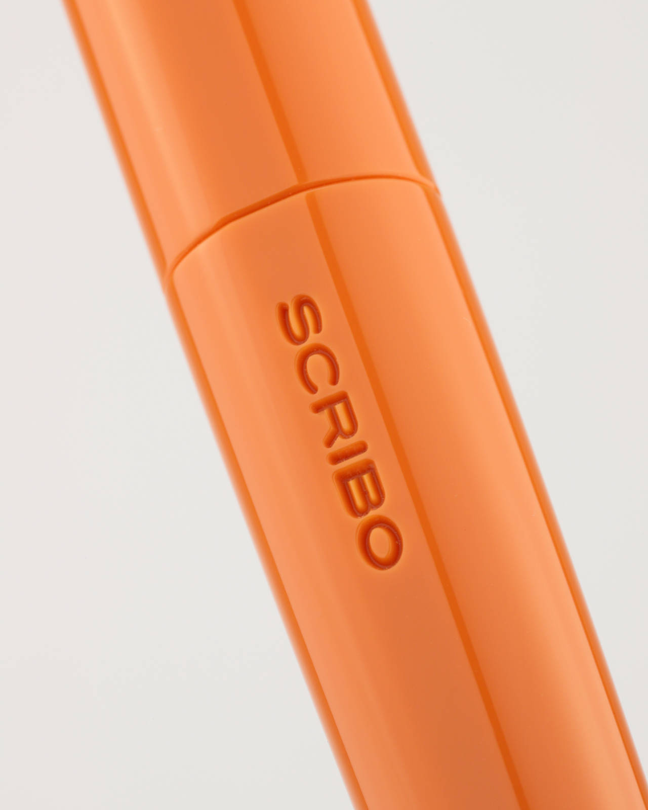 scribo-piuma-levante-stilografica-arancione-alba-edizione-impressione image 2