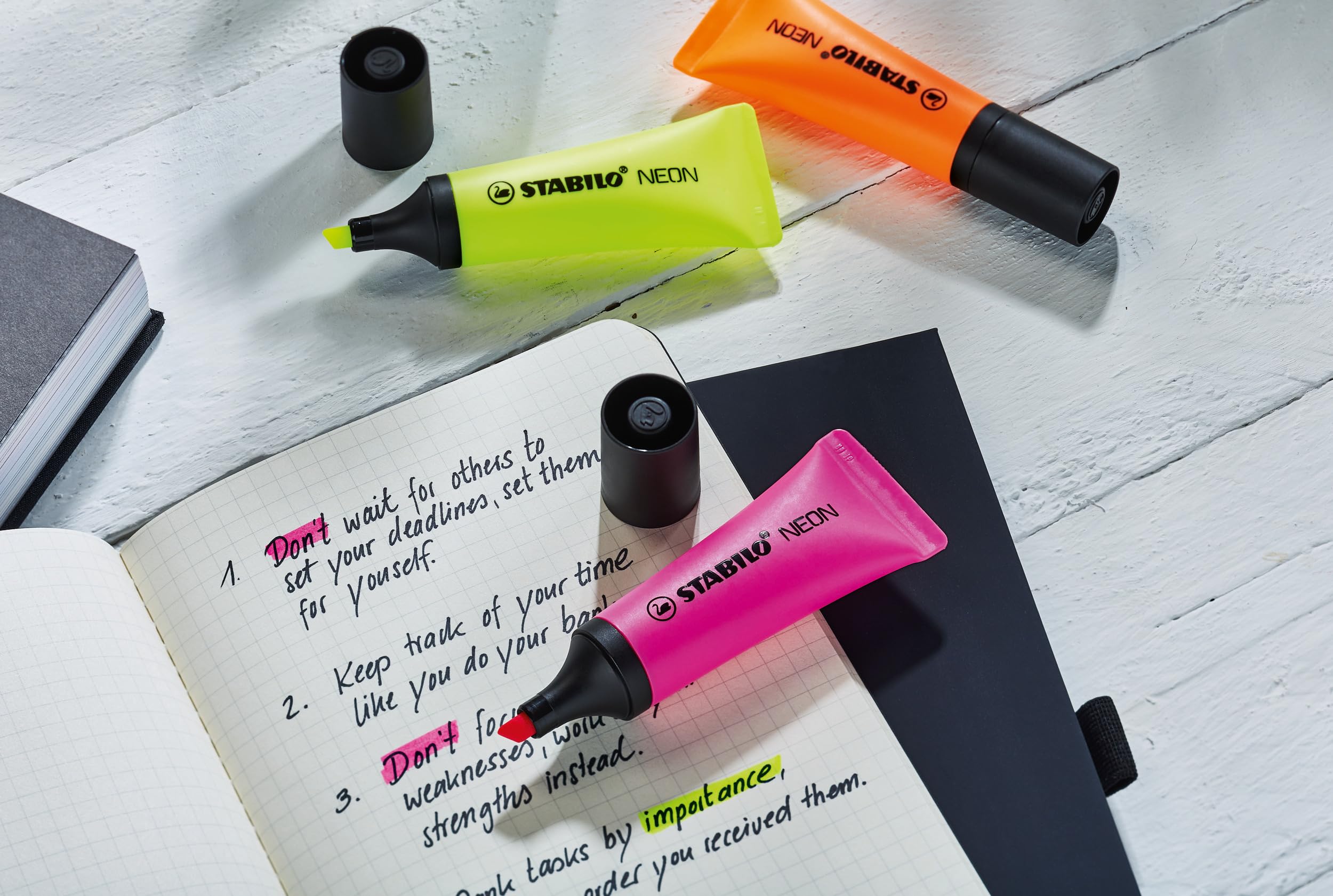 stabilo-neon-evidenziatore-punta-2-5-mm-5-colori-fluorescenti image 5