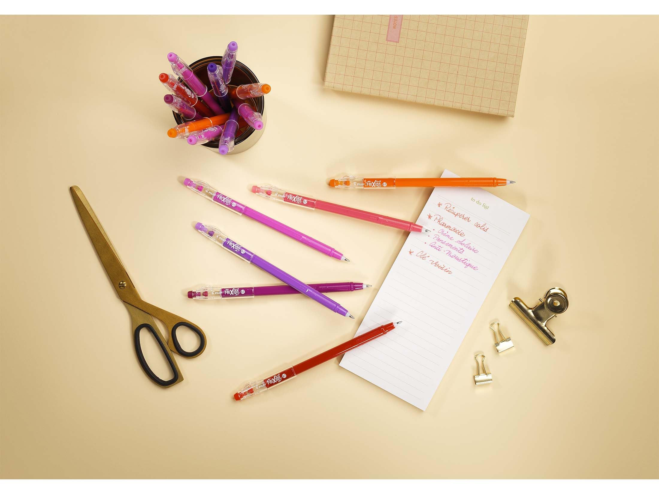 pilot-frixion-ball-stick-set-12-penne-cancellabili-blu-punta-media-0-7-mm image 2